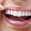 Como usar o fio dental corretamente?